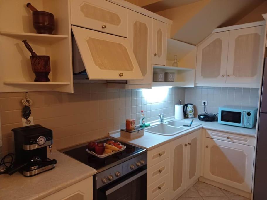Rafaelhouse Apartamento